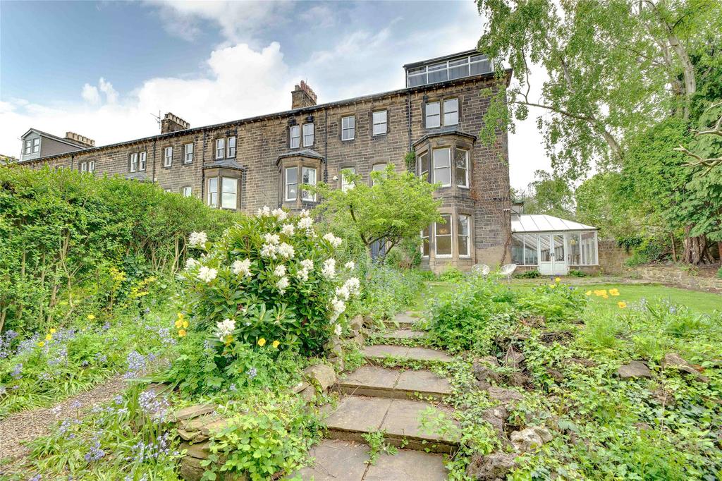 Carlton Terrace, Low Fell, NE9 6 bed terraced house for sale £685,000