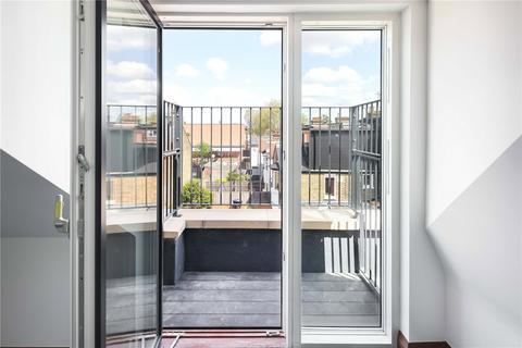 3 bedroom end of terrace house for sale, Kingsley Road, Forest Gate, London, E7