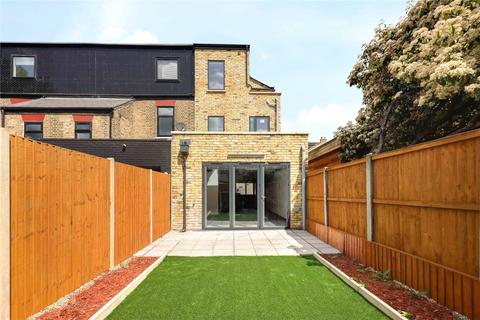 3 bedroom end of terrace house for sale, Kingsley Road, Forest Gate, London, E7