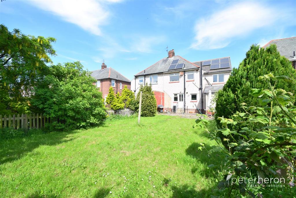 St. Lukes Road, Pallion, Sunderland 4 bed semidetached house for sale