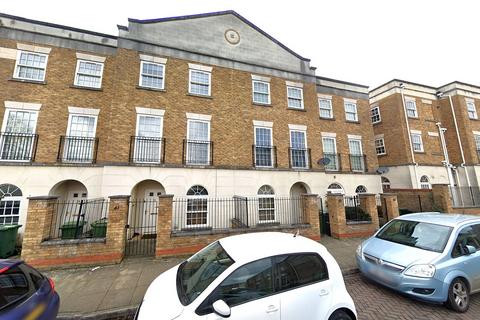 4 bedroom terraced house for sale, Marigold Way, Maidstone, Kent, ME16