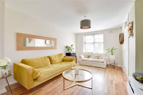 2 Lambourne Place, London, SE3 7BH