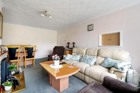 3 Pentrosfa Road, Llandrindod Wells, LD1 5NL