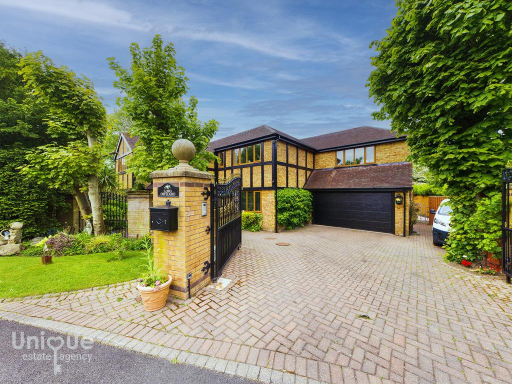 Linden Green, ThorntonCleveleys, FY5 5 bed detached house for sale £
