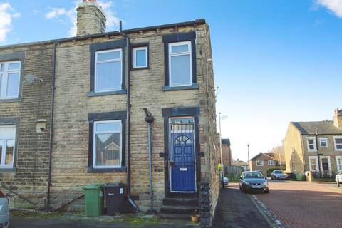 2 bedroom terraced house to rent, Springfield Lane, Churwell, LS27