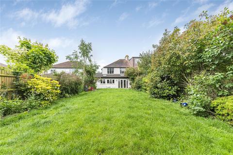 12 The Knoll, Bromley, BR2 7DH