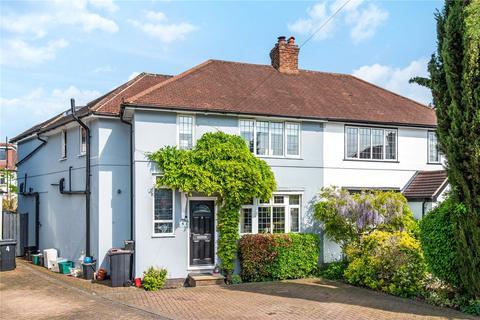 5 Montcalm Close, Bromley, BR2 7LZ
