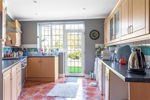 5 Montcalm Close, Bromley, BR2 7LZ