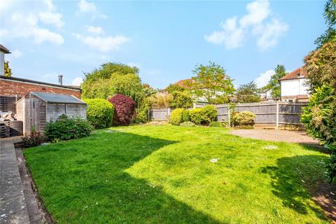 5 Montcalm Close, Bromley, BR2 7LZ