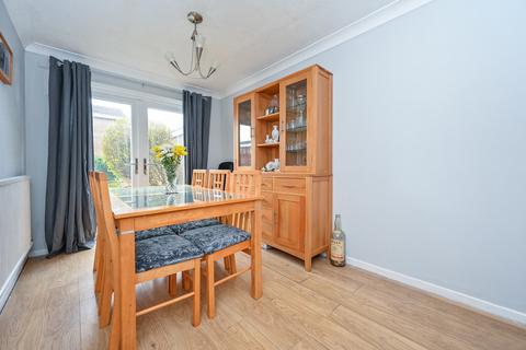 6 Coltsfoot View, Walsall, WS6 7BG