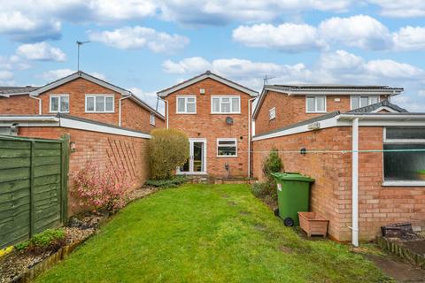 6 Coltsfoot View, Walsall, WS6 7BG