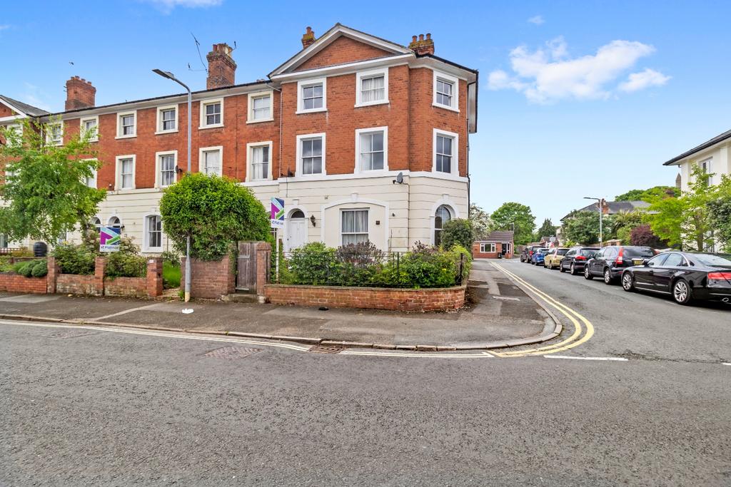 Richmond Road, Malvern... 1 bed apartment £159,950