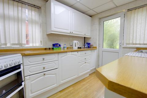 3 bedroom semi-detached house for sale, Round Wood Close, Penylan, Cardiff