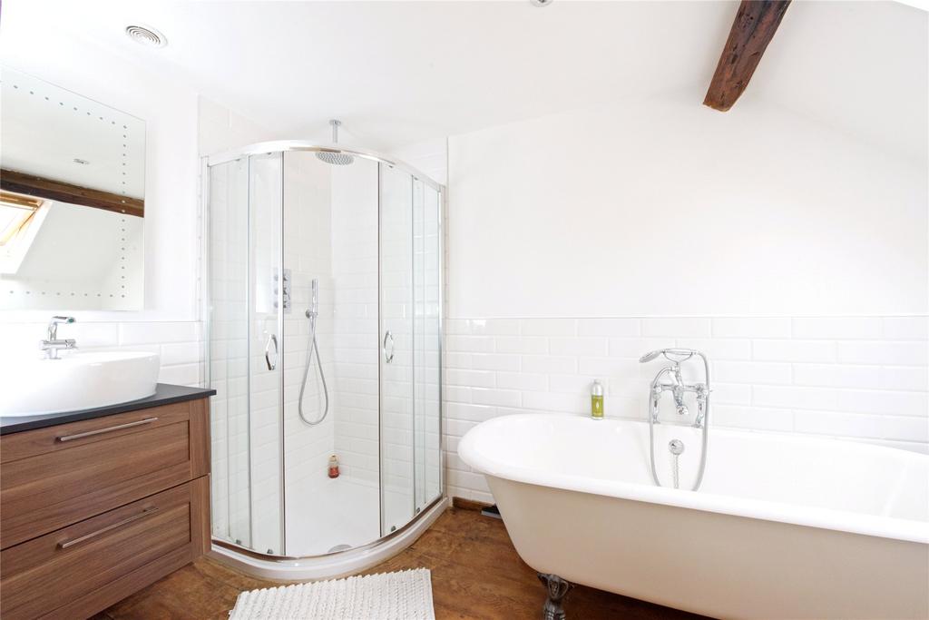 En Suite Bathroom