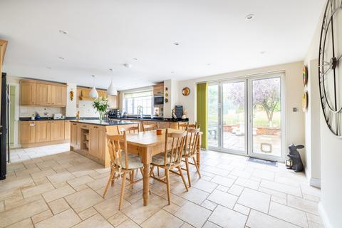 6 bedroom detached house for sale - Hallatrow - Near Bath