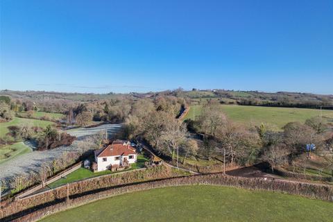 4 bedroom detached house for sale, Detached four bedroom property with separate paddock in approximately 3/4 of an acre and buildings - Publow