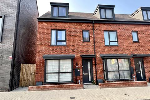 3 bedroom end of terrace house for sale - Soar Lane, Leicester, LE3