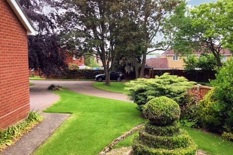 4 bedroom detached house for sale - Manor Way, Hail Weston PE19