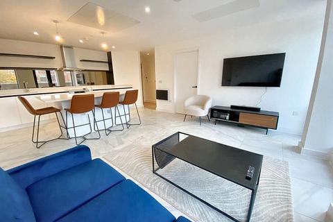2 bedroom apartment for sale, Sky Gardens, Castlefield