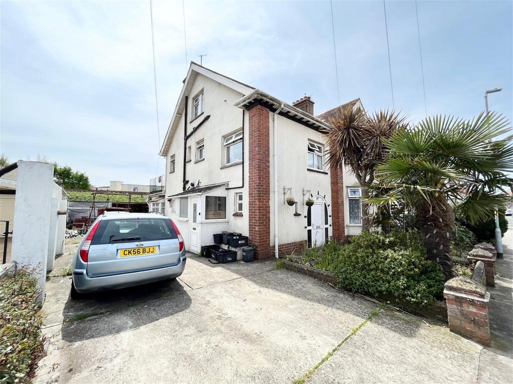 Morin Road Paignton TQ3 2PN 4 bed semidetached house for sale £