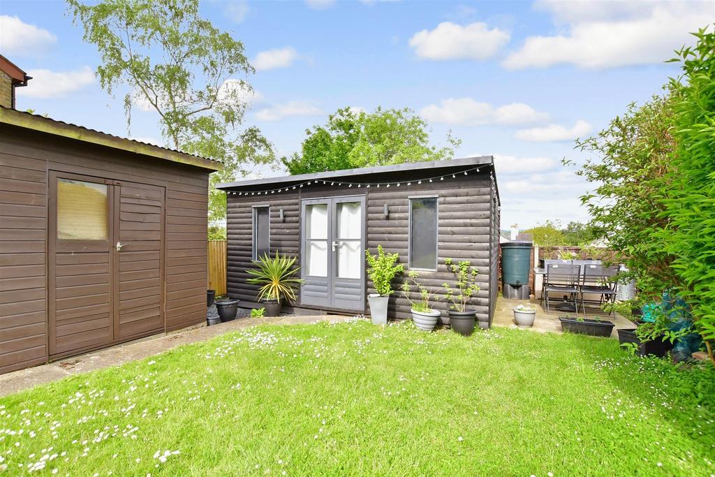 Workshop/Outbuildings