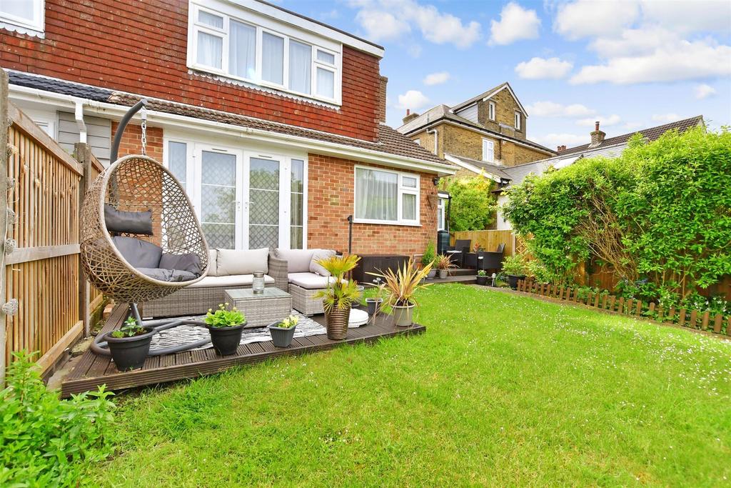 Patio / Decking