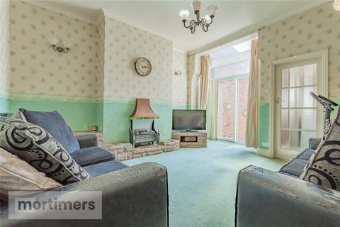 4 bedroom terraced house for sale, Edgeware Road, Blackburn, Lancashire, BB2