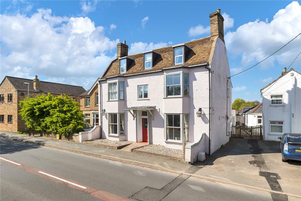 High Street, Earith, Huntingdon, Cambridgeshire 8 bed detached house for sale £595,000
