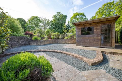 17 Windmill Road, Minchinhampton, Stroud, GL6 9DX