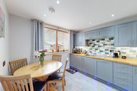 3 Annfield Place, Alyth, Blairgowrie, PH11 8ET