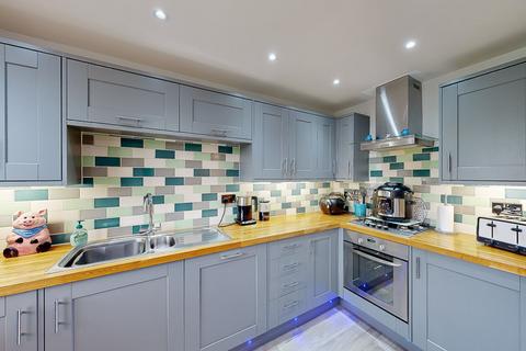 3 Annfield Place, Alyth, Blairgowrie, PH11 8ET