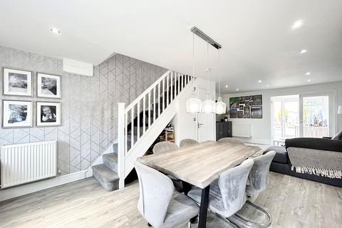 60 Fairbairn Road, Peterlee, SR8 5EW