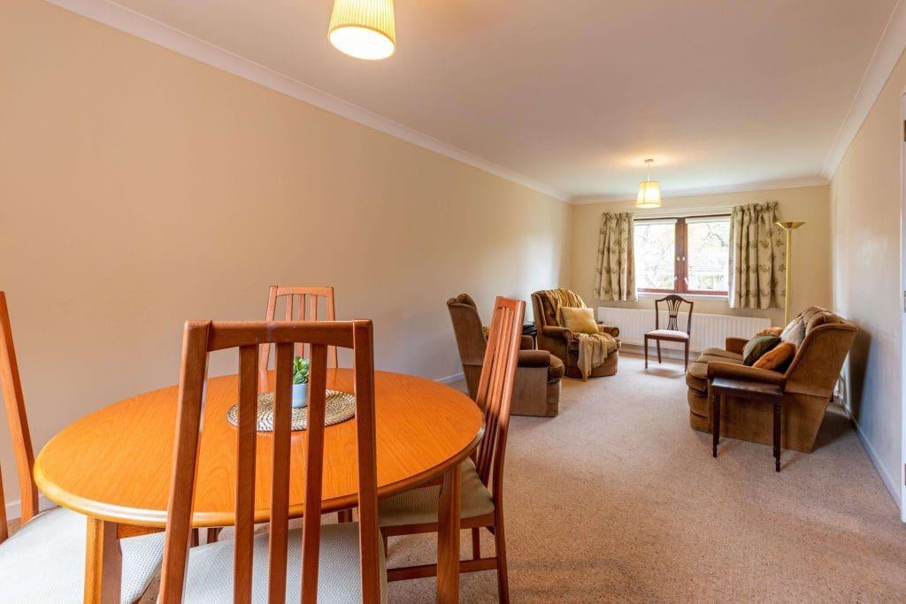 Apartment in Edinburgh - View 3