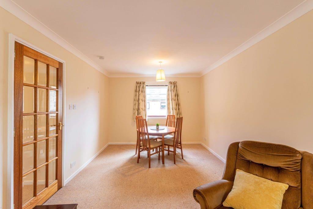 Apartment in Edinburgh - View 4