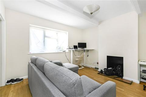 46 Raymond Crescent, Guildford, GU2 7SX