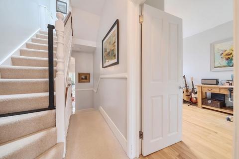 47a Rayleigh Road, London, SW19 3RE