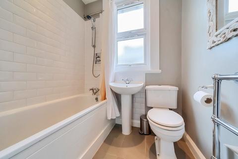 47a Rayleigh Road, London, SW19 3RE