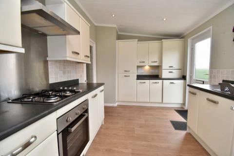 2 bedroom park home for sale, 17 Fossdyke, Torksey Lock LN1