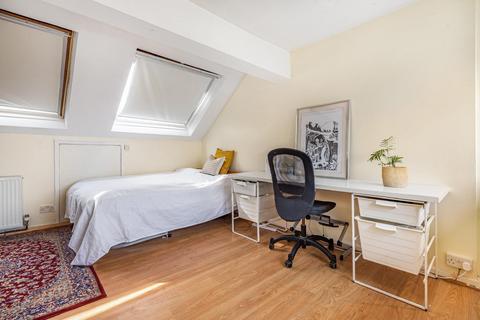 117 Merton Hall Road, London, SW19 3PY