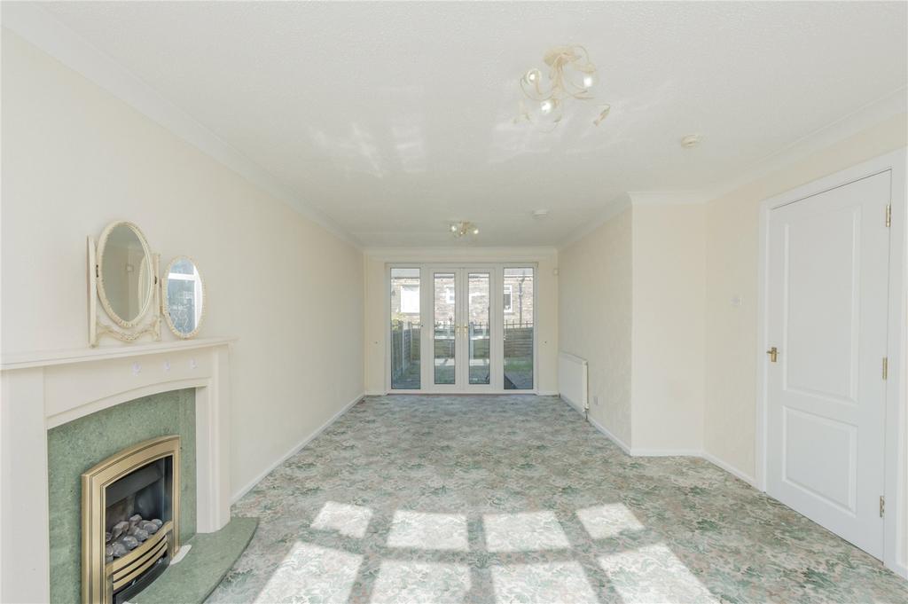 Mill Lane, Birkenshaw, Bradford, BD11 3 bed terraced house for sale £