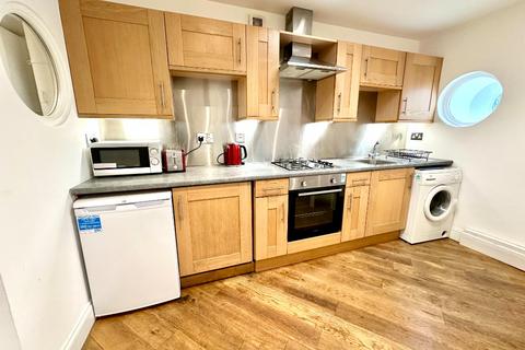 2 bedroom flat to rent, Douglas Gardens Mews, West End, Edinburgh, EH4