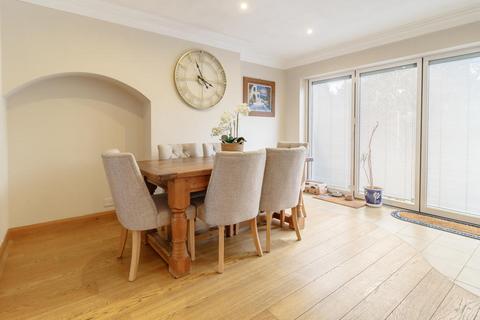 34 Ancaster Crescent, New Malden, KT3 6BE