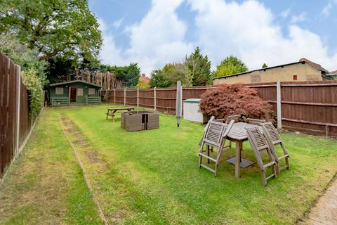 34 Ancaster Crescent, New Malden, KT3 6BE