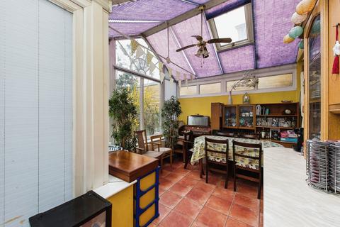 5 Malden Hill Gardens, New Malden, KT3 4HS