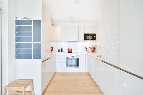 Flat 7, 2 Bardolph Road, Richmond, TW9 2AE