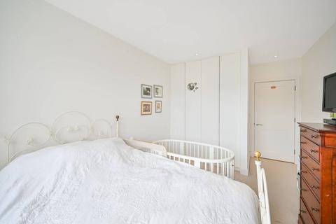 Flat 7, 2 Bardolph Road, Richmond, TW9 2AE