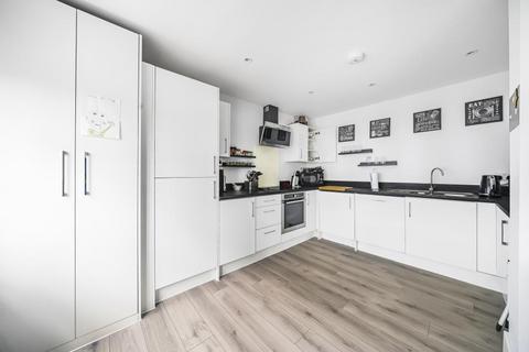 1 bedroom flat for sale, Slough,  Berkshire,  SL1