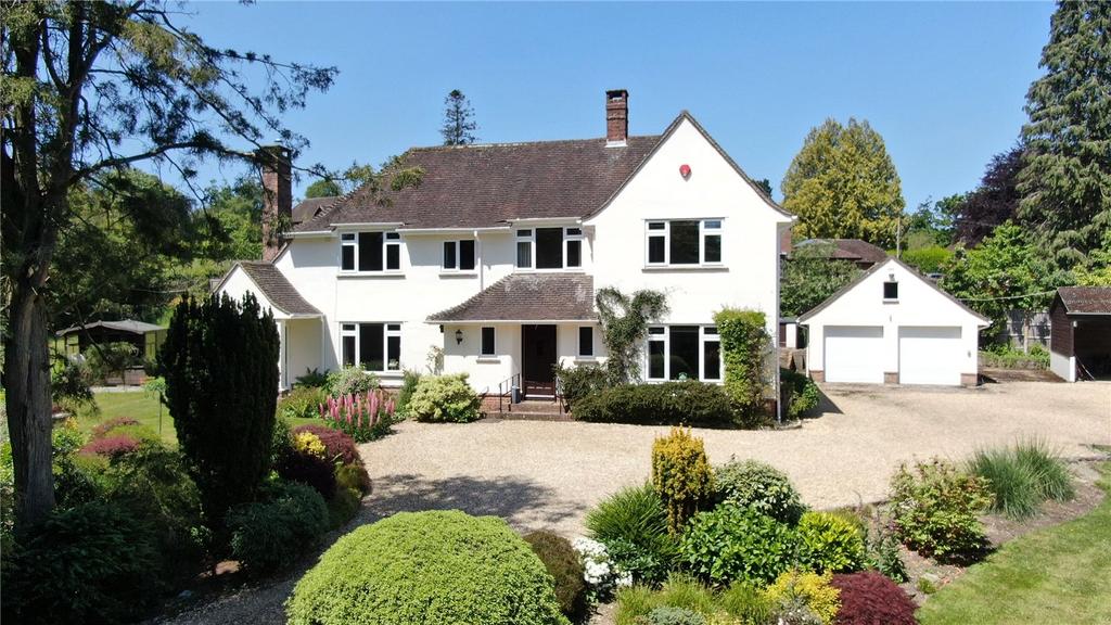 Longmead Road, Burley, Ringwood, Hampshire, BH24 4 bed detached house