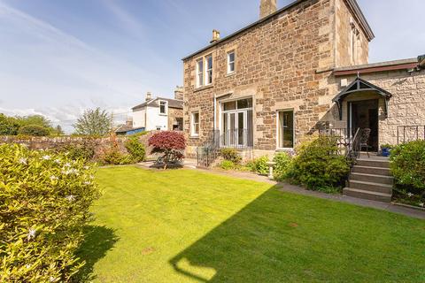 Greenacres, 34 Cupar Road, Newport-on-tay, DD6 8DF