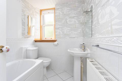 Greenacres, 34 Cupar Road, Newport-on-tay, DD6 8DF